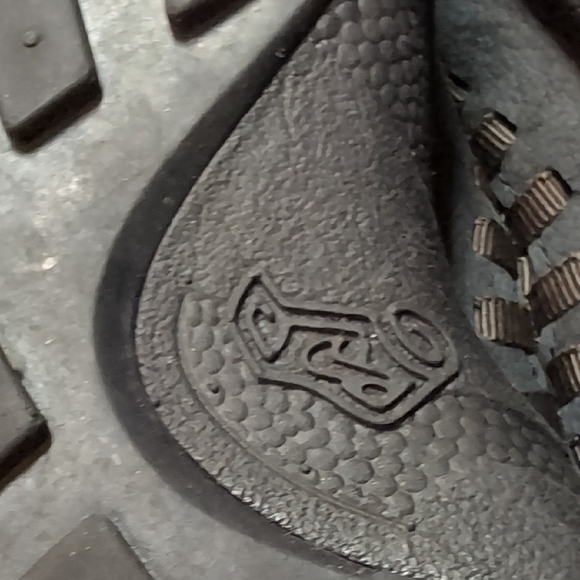 Nike Air Footscape Brown And Tan Women's Sneakers - Picture 8 of 9